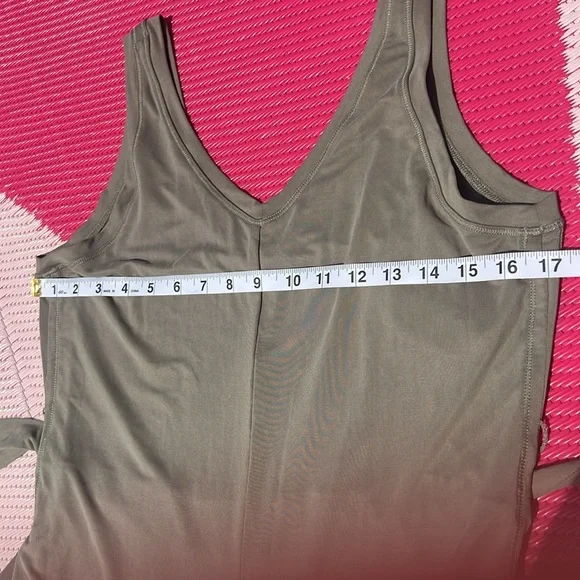 Zyia activewear jumpsuit size M NWT - Picture 2 of 11